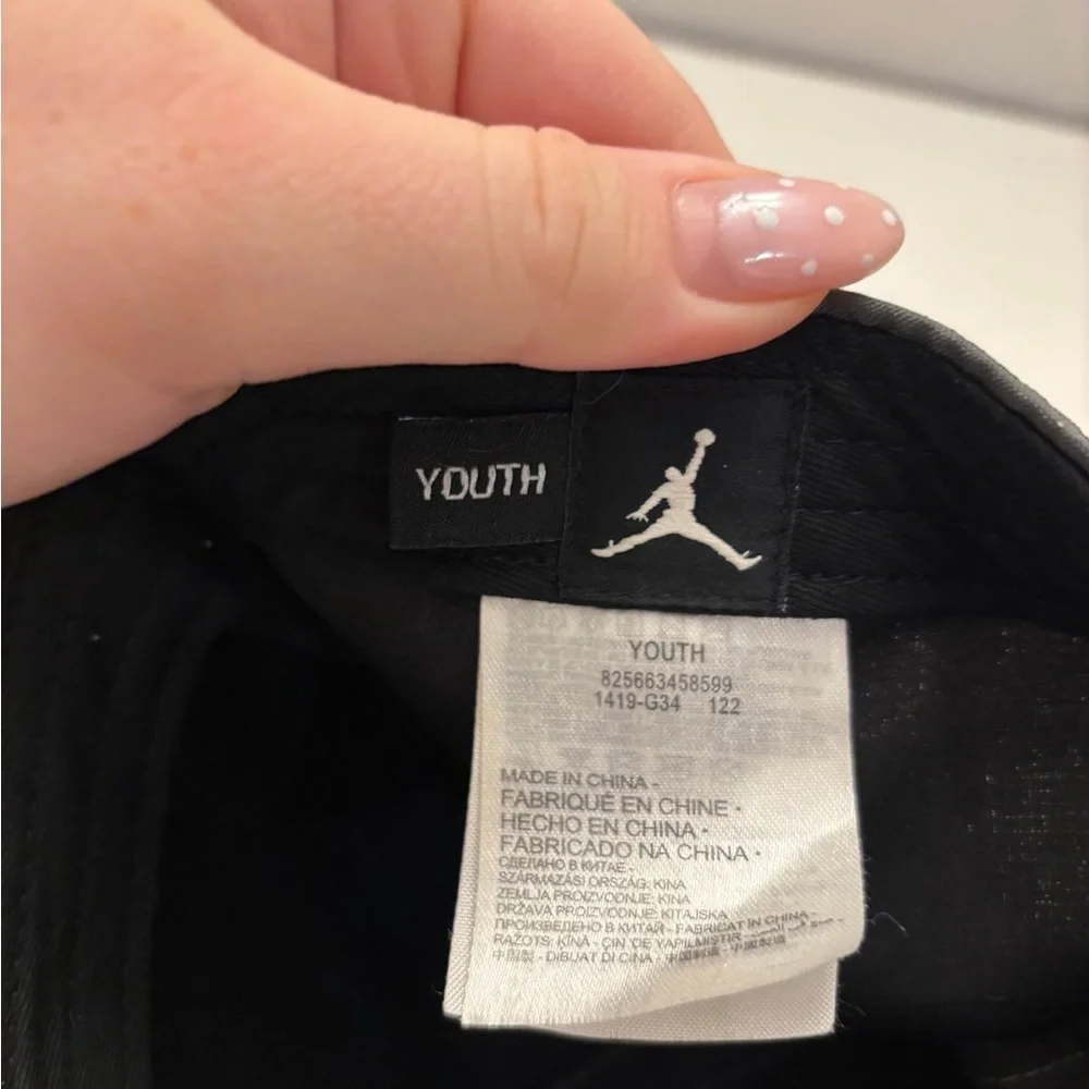 Nike Air Jordan Hat Youth One Size Fits Most Adjustable Snapback Gray / Black